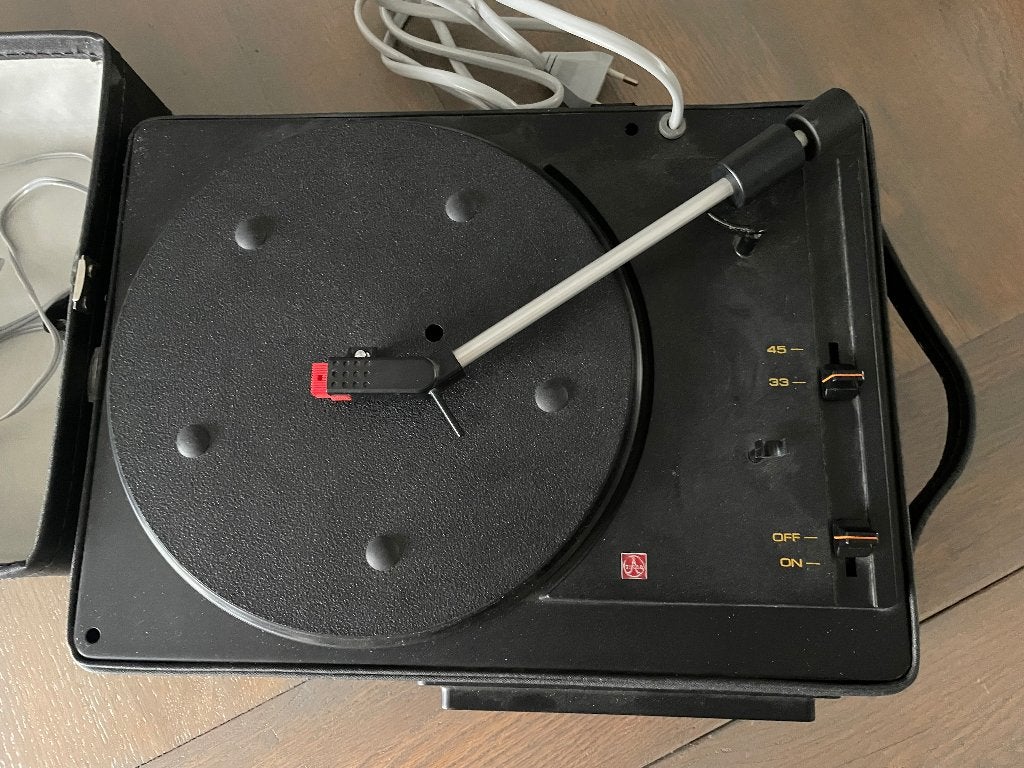 DRAAGBARE PLATENSPELER van Tesla werkt goed - WD014, Gebruikt, Ophalen of Verzenden, X, Platenspeler