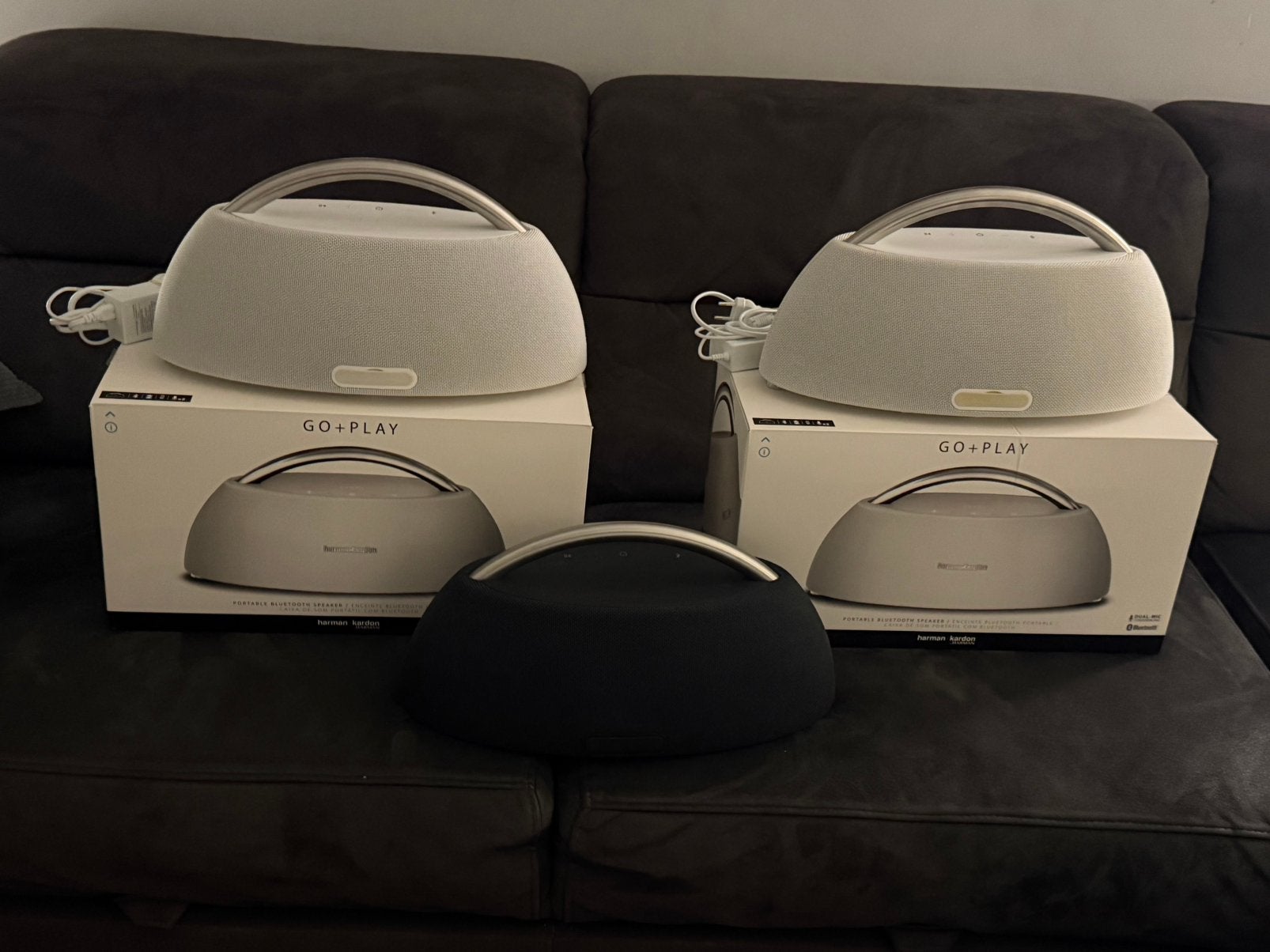 Foto 24 van 3 STUKS! Harman Kardon Go + Play Draagbare Bluetooth Speaker