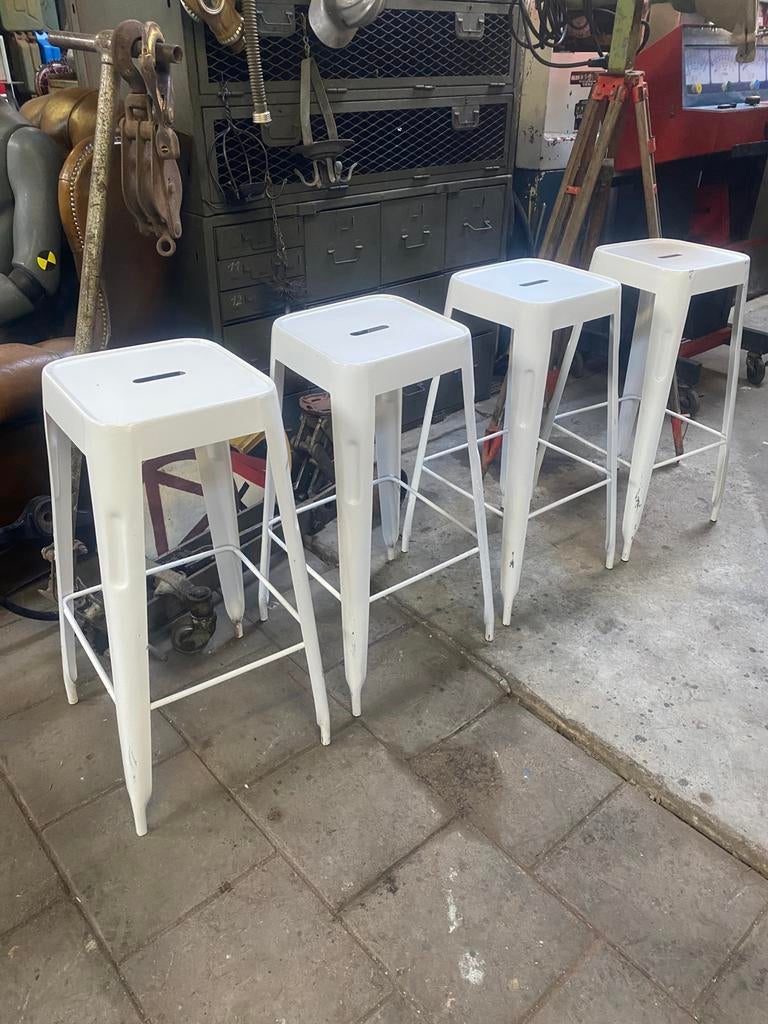 Stoere metalen barkruk evenementen stapelbaar barkrukken, Huis en Inrichting, Barkrukken, 5 krukken of meer, Ophalen, 60 tot 90 cm