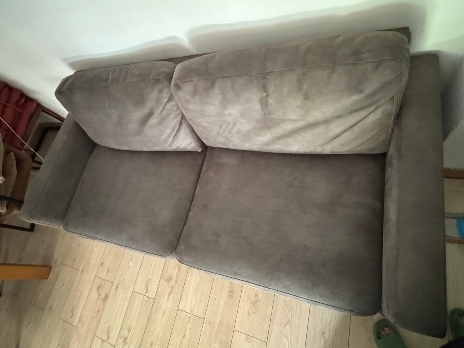 Comfortabele 2-zitsbank in taupe stof, Huis en Inrichting, Banken | Bankstellen, Ophalen, Gebruikt, 150 tot 200 cm, Tweepersoons