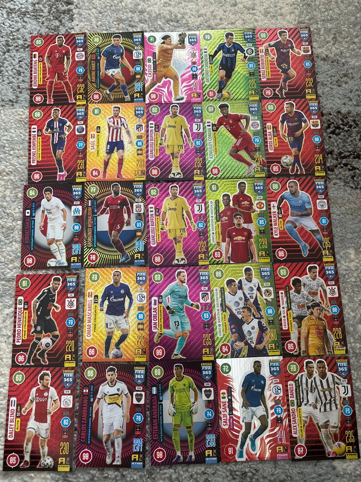 25 Holo FIFA 365 Adrenalyn XL Voetbal Kaarten, Ophalen, Gebruikt, Meerdere kaarten, Foil
