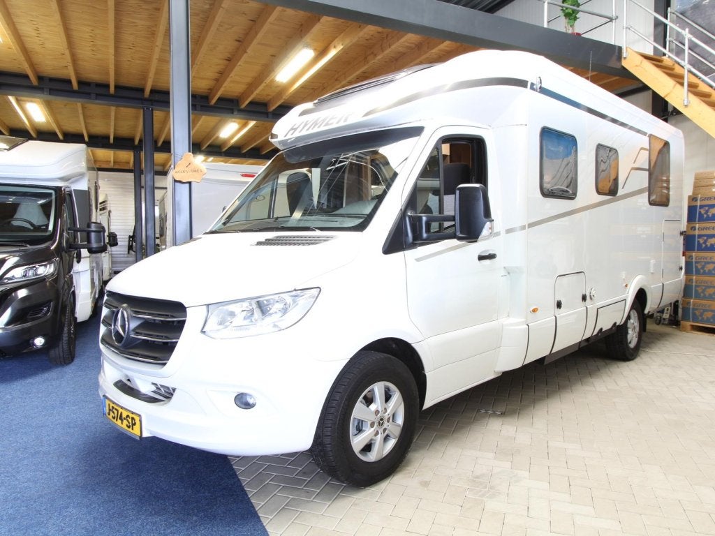 Hymer BMC T 690 Mercedes 9-traps automaat, Caravans en Kamperen, Campers, Automaat, Ringverwarming, Airbags, Tot en met 2