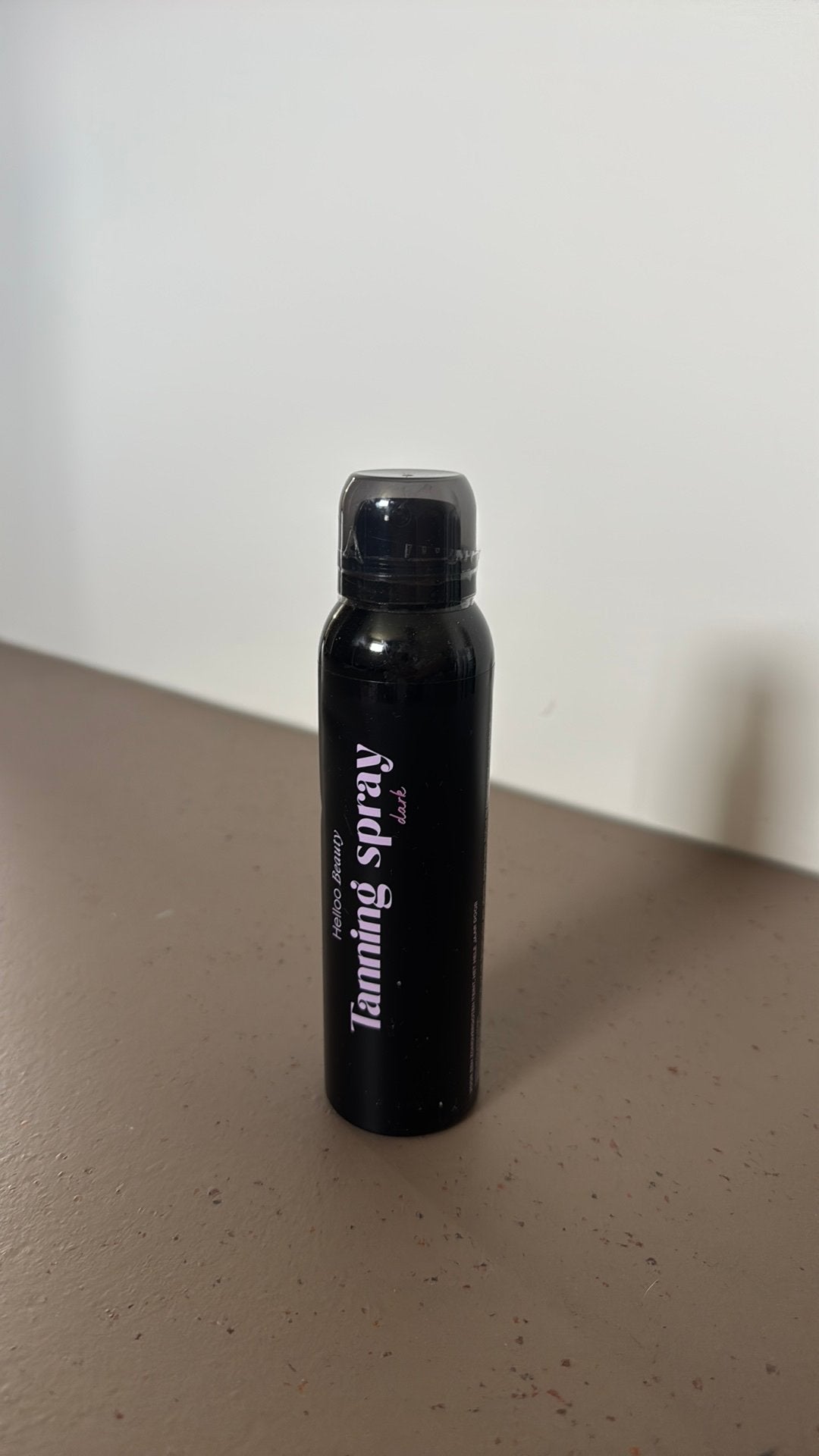 Hello beauty tannint spray nieuw dark 100ml, Ophalen of Verzenden, Zo goed als nieuw, Overige kleuren, Gehele gezicht
