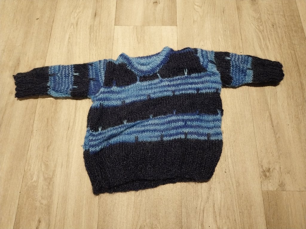 Gebreide trui donkerblauw gestreept maat 80 NIEUW, Kinderen en Baby's, Babykleding | Maat 80, Ophalen of Verzenden, Nieuw, Jongetje of Meisje