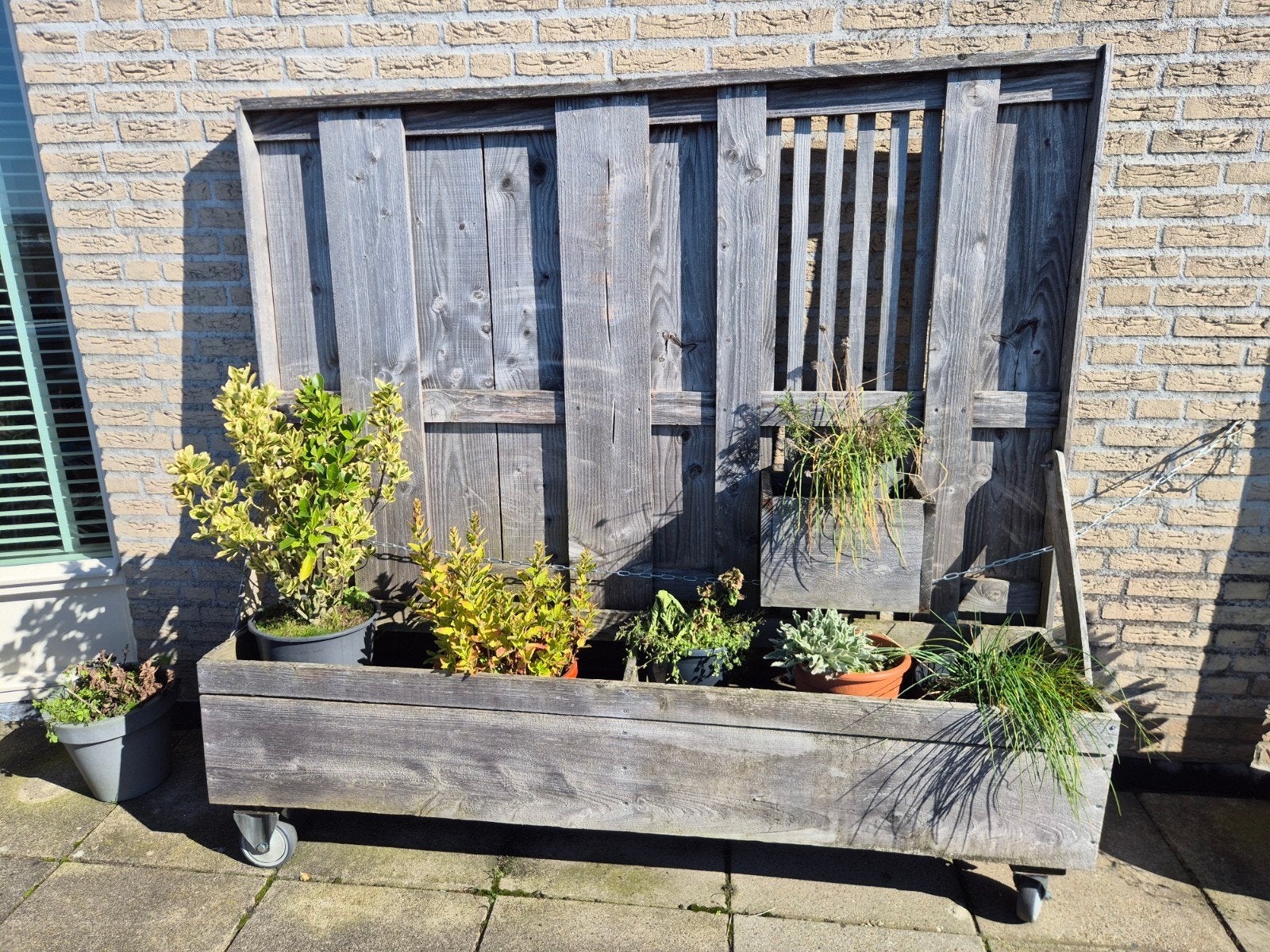 Houten plantenbak met rek op wielen, Tuin en Terras, Ophalen, Gebruikt, 100 cm of meer, Balkon