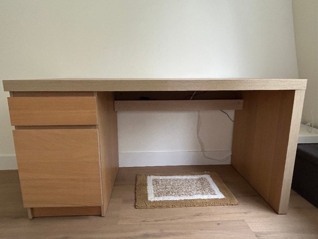 IKEA - MALM Desk, Color - Oak , Size - 140x65 cm, Ophalen, Met lades, 65 cm, Spaanplaat of MDF