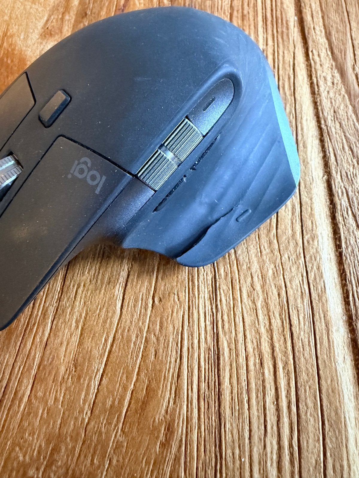 Logitech MX Master 3 - Draadloze Muis - Kleine beschadiging, Computers en Software, Muizen, Rechtshandig, Muis, Gebruikt, Ergonomisch