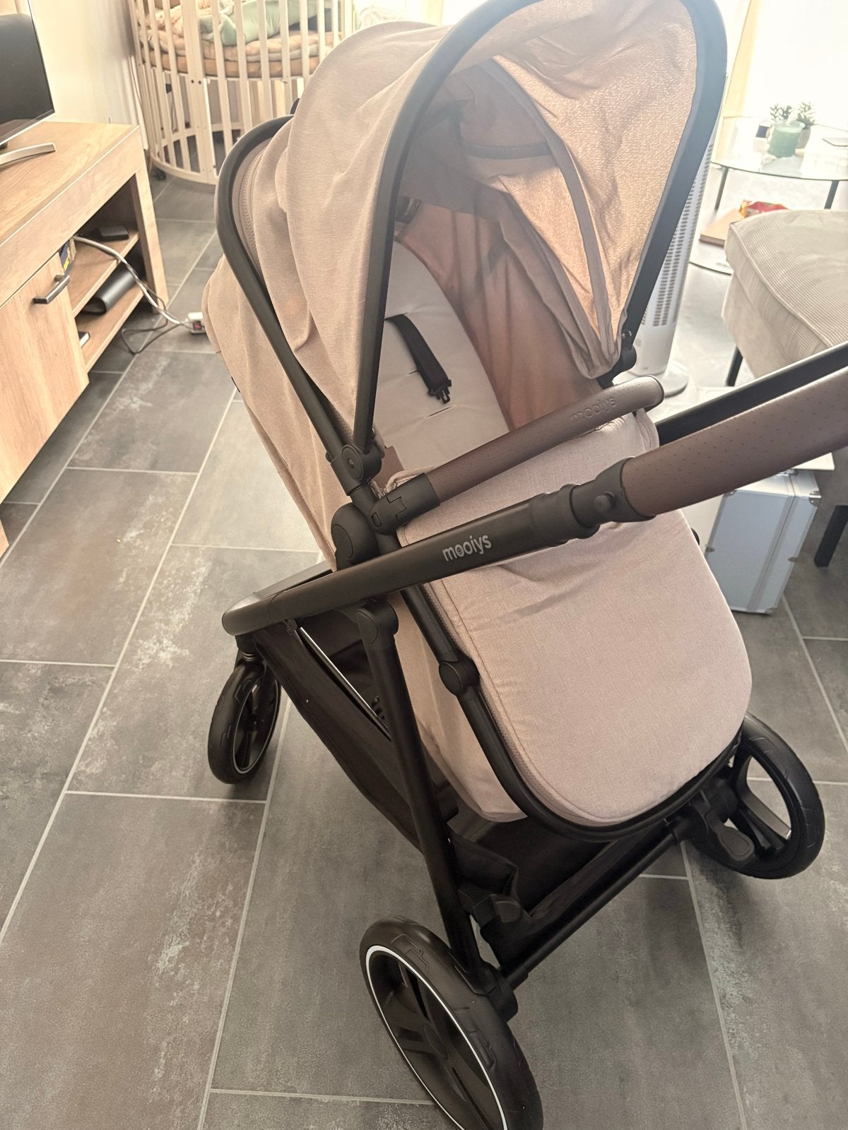 Mooiys Luca Buggy - nieuwe, Zo goed als nieuw, Kinderwagen, Overige merken, Verstelbare duwstang