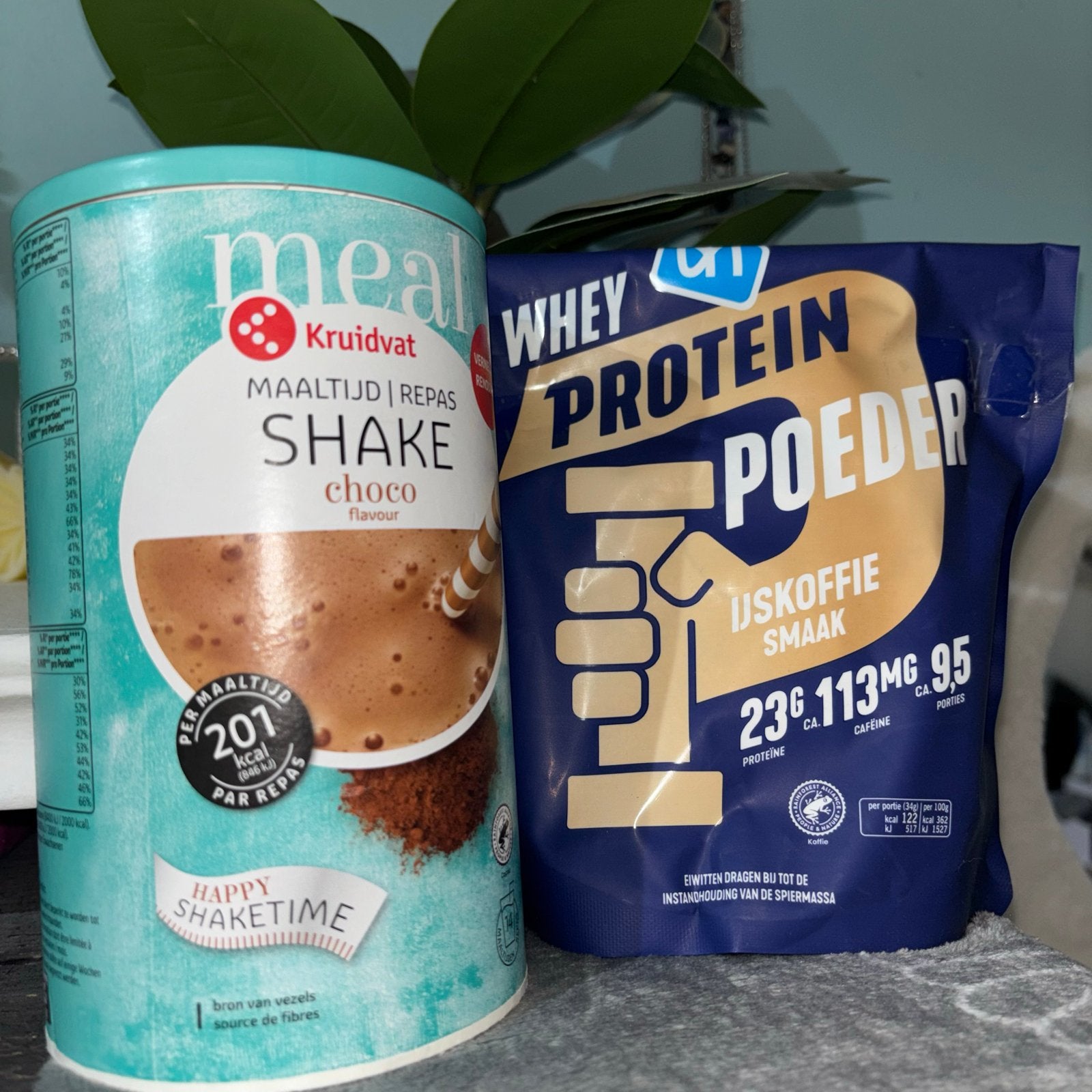 Eiwit shakes: Kruidvat Maaltijdshake & AH Whey Proteïne, Verzenden, Nieuw, Drank
