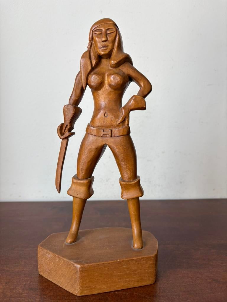 Vrouwelijke musketier / piraat beeld hout, Houtsnijwerk, Ophalen of Verzenden, Handgemaakt, 20 - 50 cm
