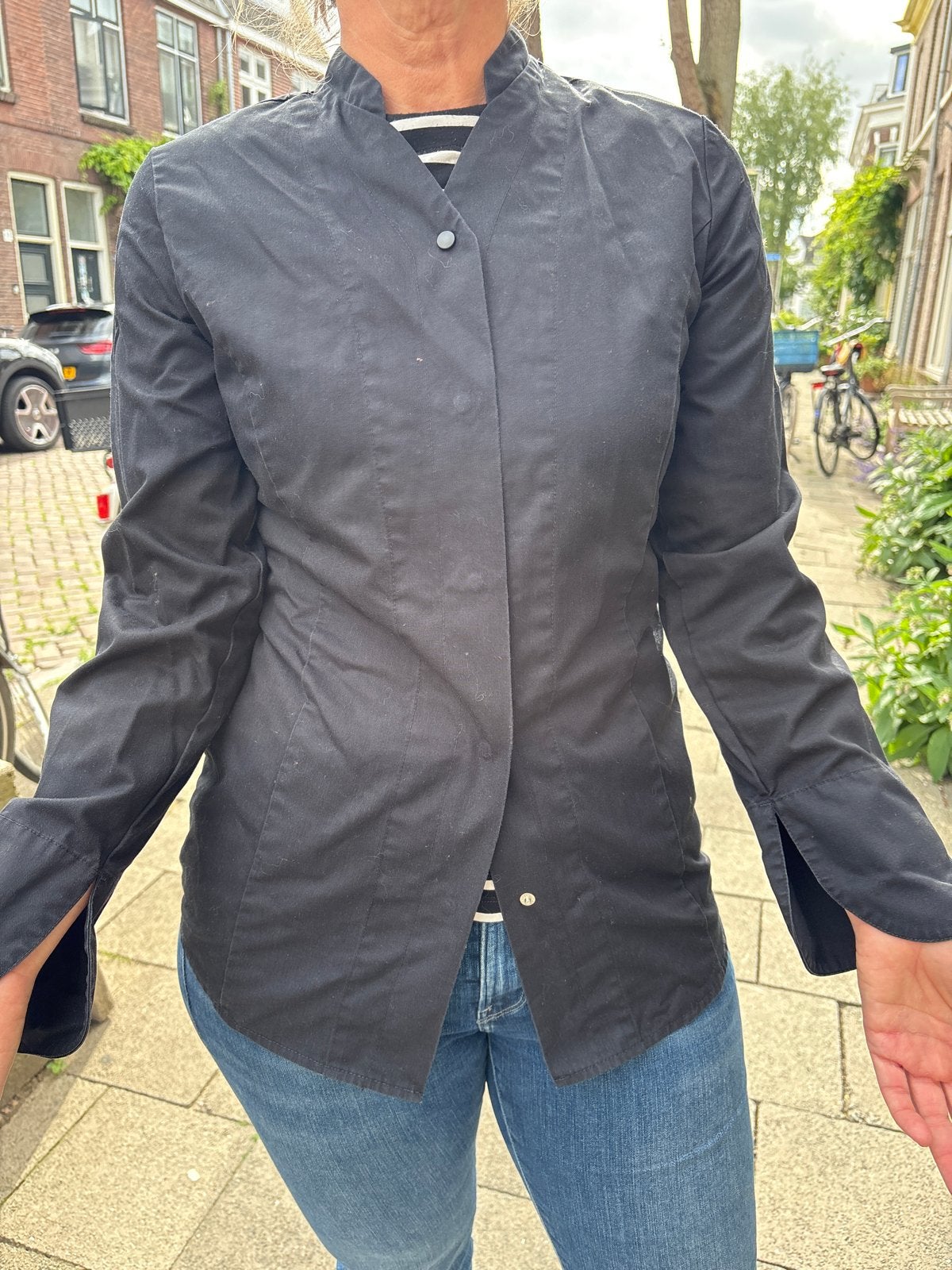 Robini Zwart Jasje Maat S - Stijlvol en Comfortabel, Ophalen, Gedragen