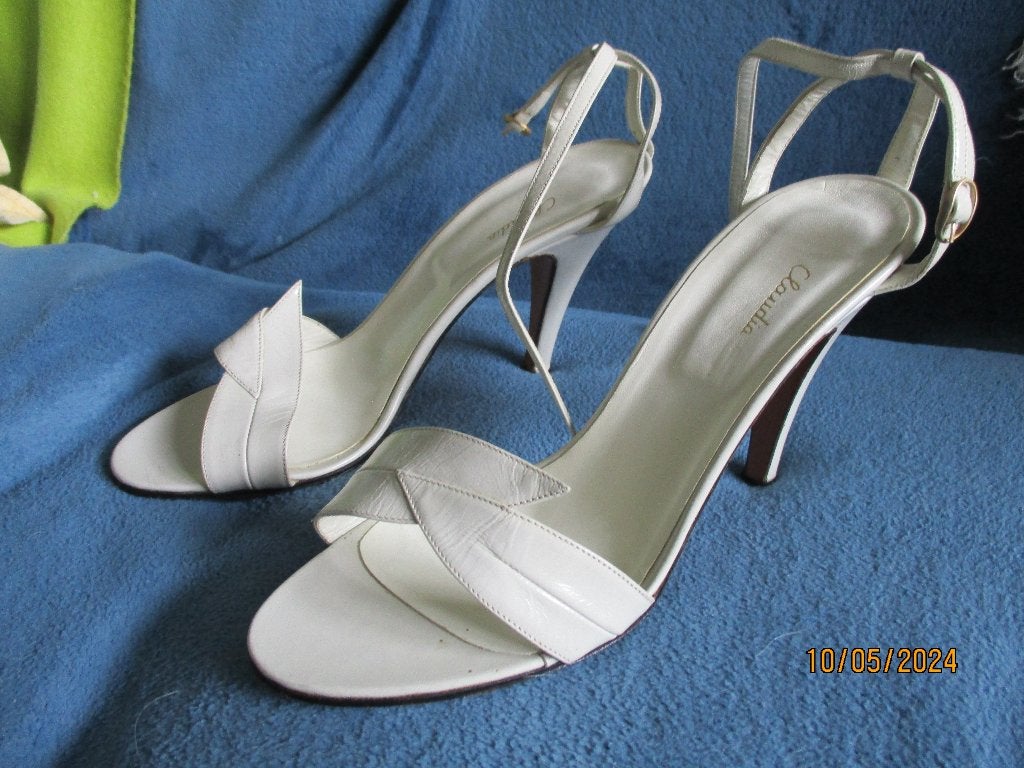 Nog nieuwe open  pumps, met veel bandjes, Ophalen, Pumps, Wit, Nieuw