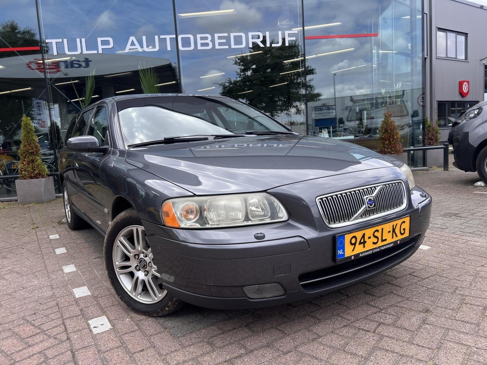 Volvo V70 2.4 Edition II Nette en goed onderhouden staat!, Auto's, Volvo, Voorwielaandrijving, Zwart, 1470 kg, Euro 4