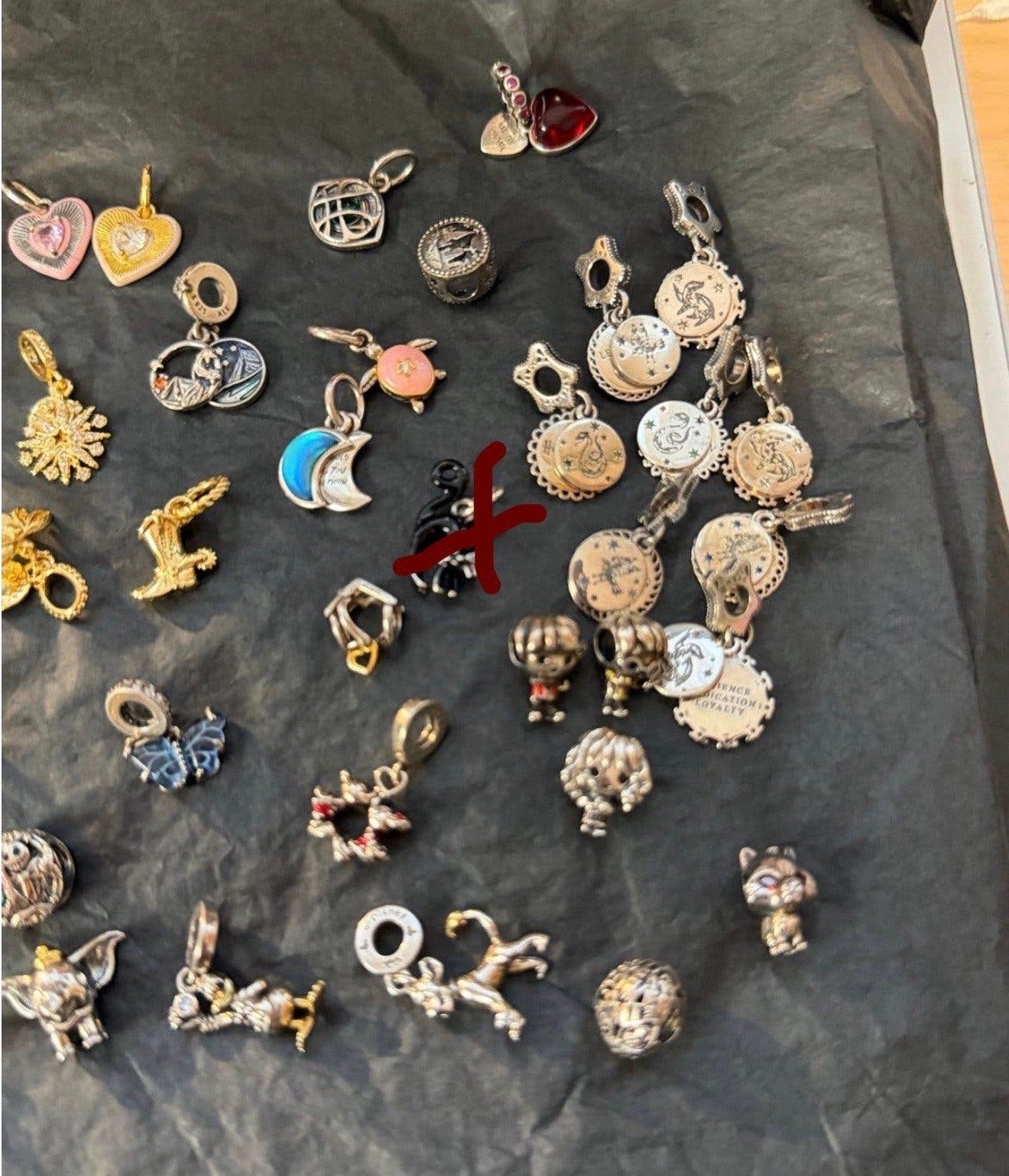 Diverse Pandora Bedels: Disney, Star Wars, Harry Potter & me, Sieraden, Tassen en Uiterlijk, Gebruikt, Verzenden, Pandora, 4 bedels of meer