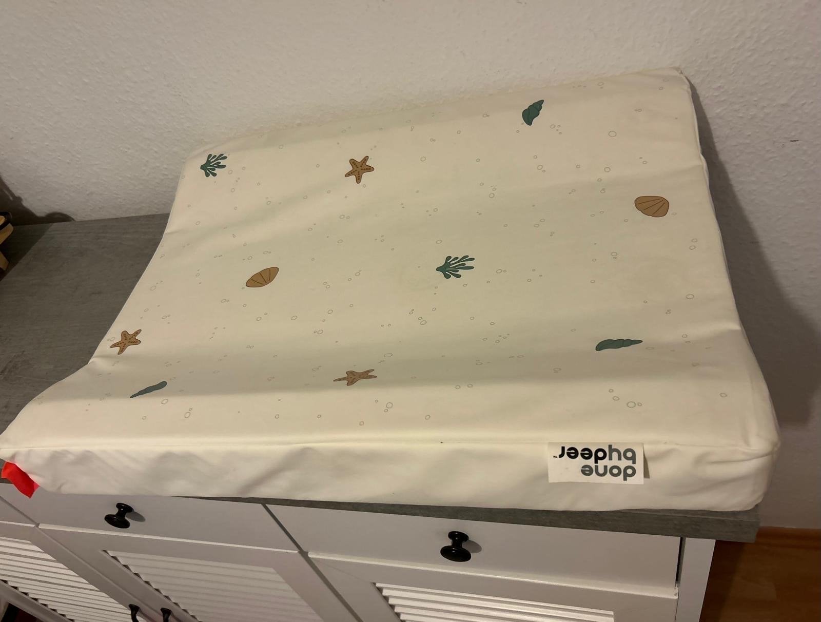 Done by Deer aankleedkussen, Aankleedkussen, Zo goed als nieuw, Standaard, Ophalen