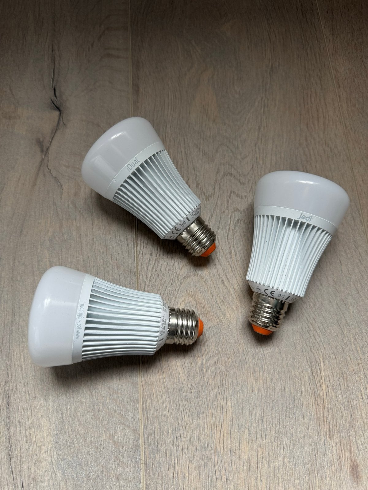 3x Smart LED Lamp E27 - iDual - jedi, kleur, dimbaar, Led-lamp, Meerkleurig, Dimbaar, Zo goed als nieuw