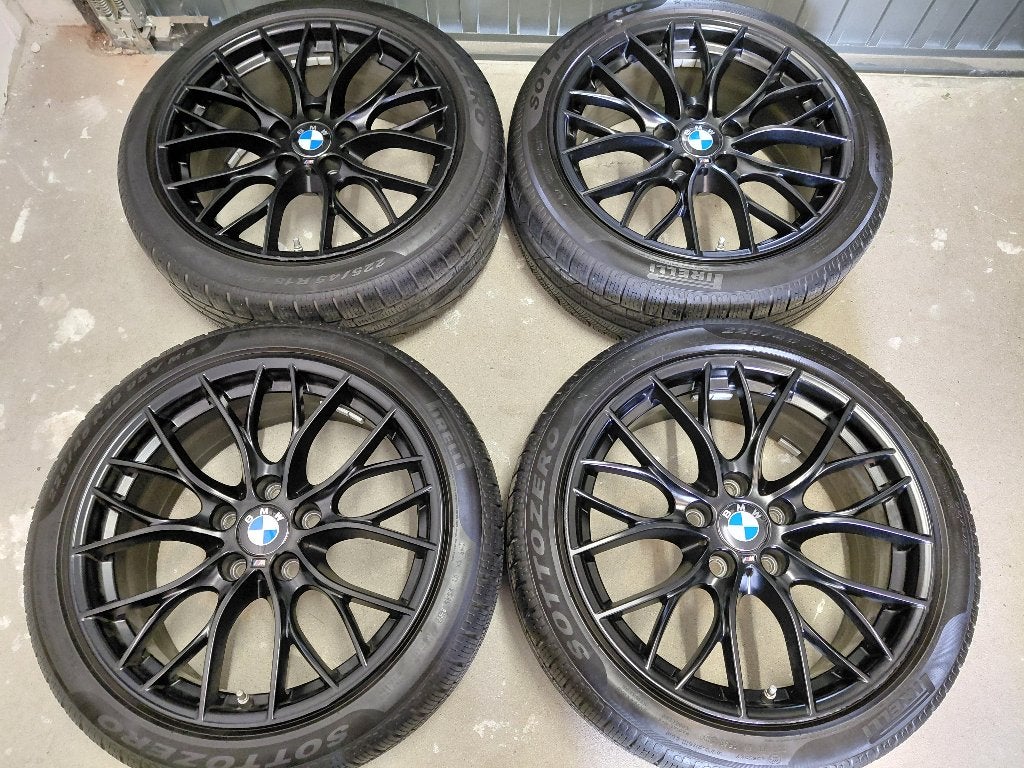 18 inch M velgen met winterbanden BMW 3-serie F30 / F31, Ophalen, 18 inch, Gebruikt, Banden en Velgen