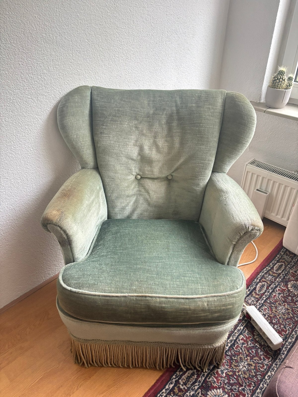 Vintage Green Wingback Armchair, Huis en Inrichting, Fauteuils, Ophalen, Kunststof, Gebruikt, 75 tot 100 cm