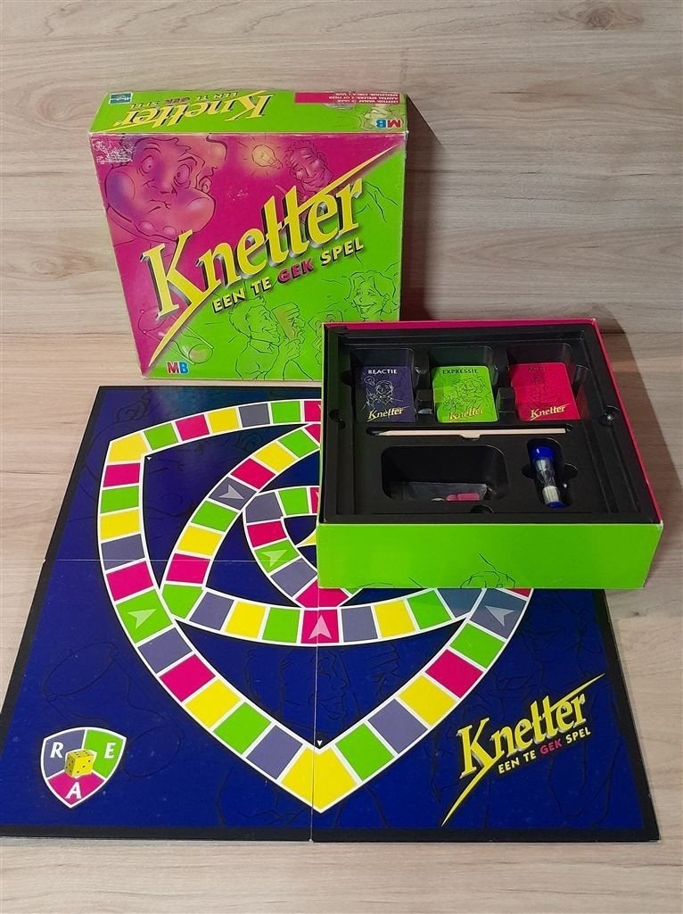 Knetter een te gek spel - s5360, Hobby en Vrije tijd, Gezelschapsspellen | Bordspellen, Verzenden, Zo goed als nieuw