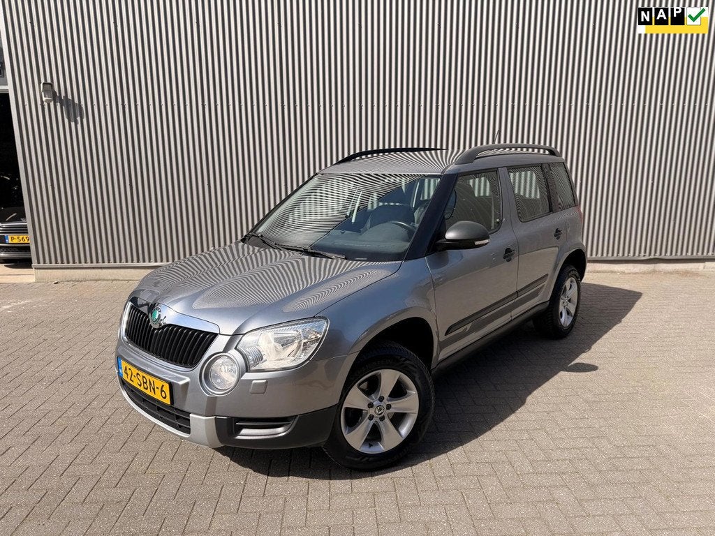 Skoda Yeti 1.2 TSI Comfort Automaat|Trekhaak|Cruise control|, Euro 5, Gebruikt, Zwart, 4 cilinders