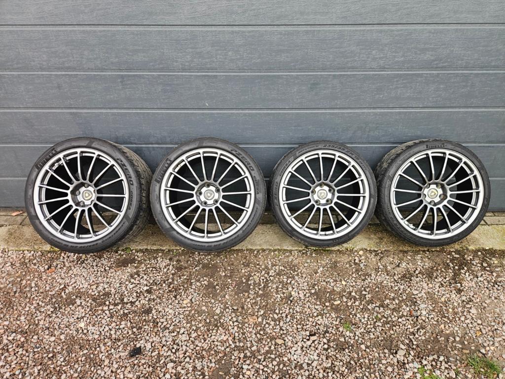 Lamborghini breedset 5x114,3 als nieuw! Orgineel Lamborghini, Auto-onderdelen, Banden en Velgen, 19 inch, Gebruikt, Banden en Velgen
