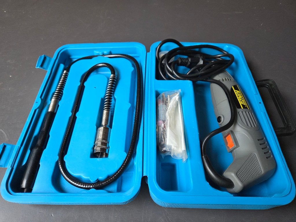 Kinzo Dremel met accessoires in koffer, Ophalen, Gebruikt