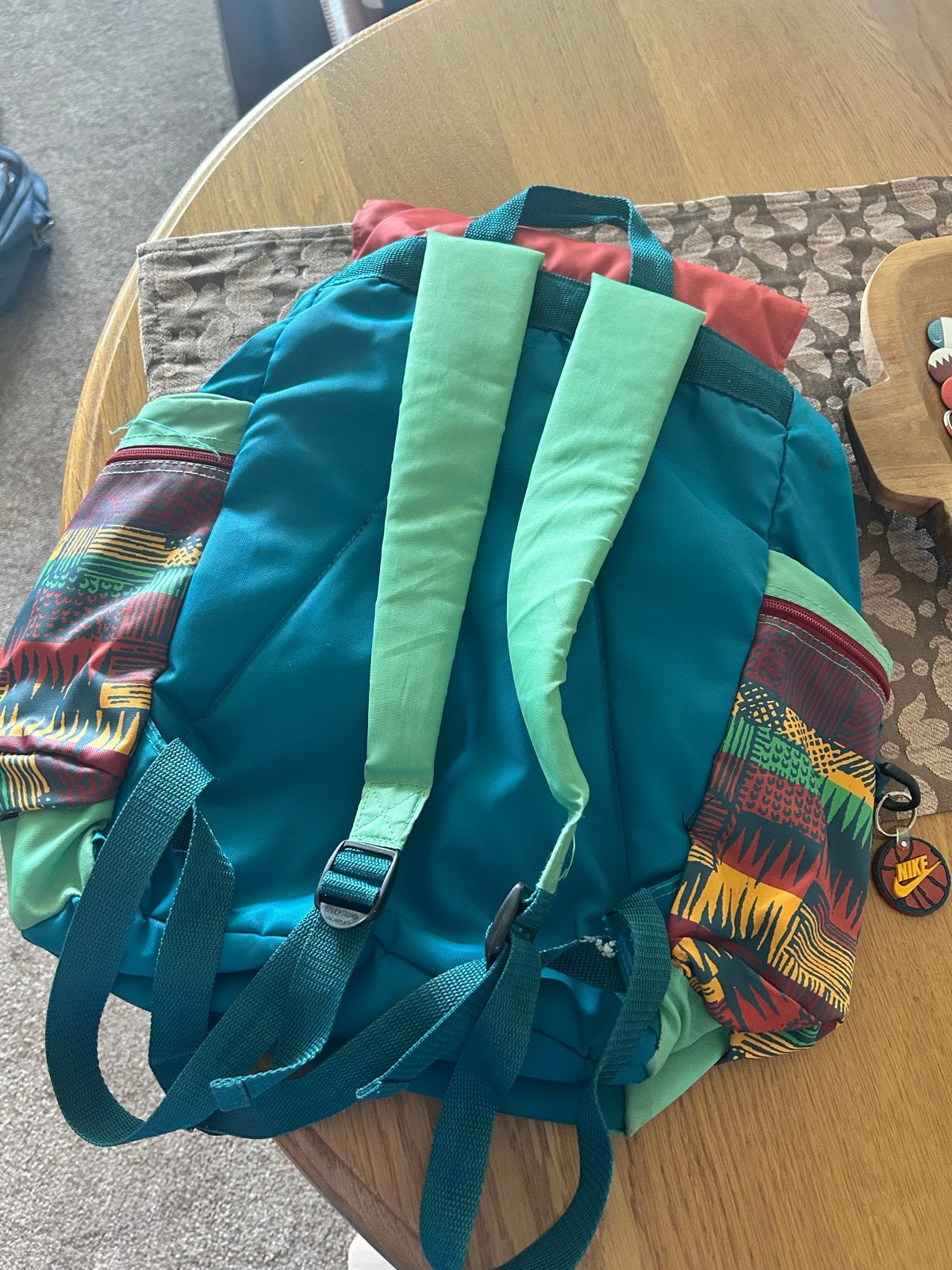 Nike rugzak in blauw/groen met kleurrijke accenten, Gebruikt, 25 tot 40 cm, 30 tot 45 cm, Ophalen