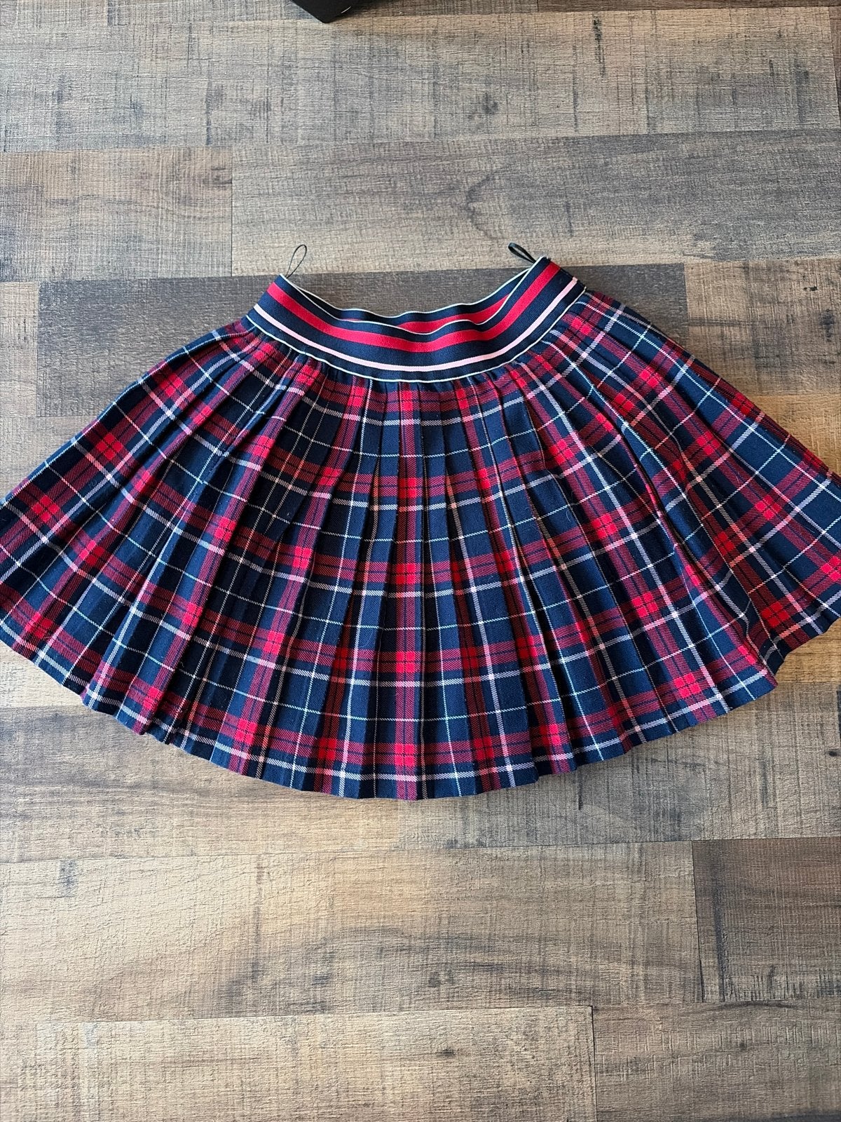 C&A Schotse ruit rok maat 122 met elastische taille, Ophalen of Verzenden