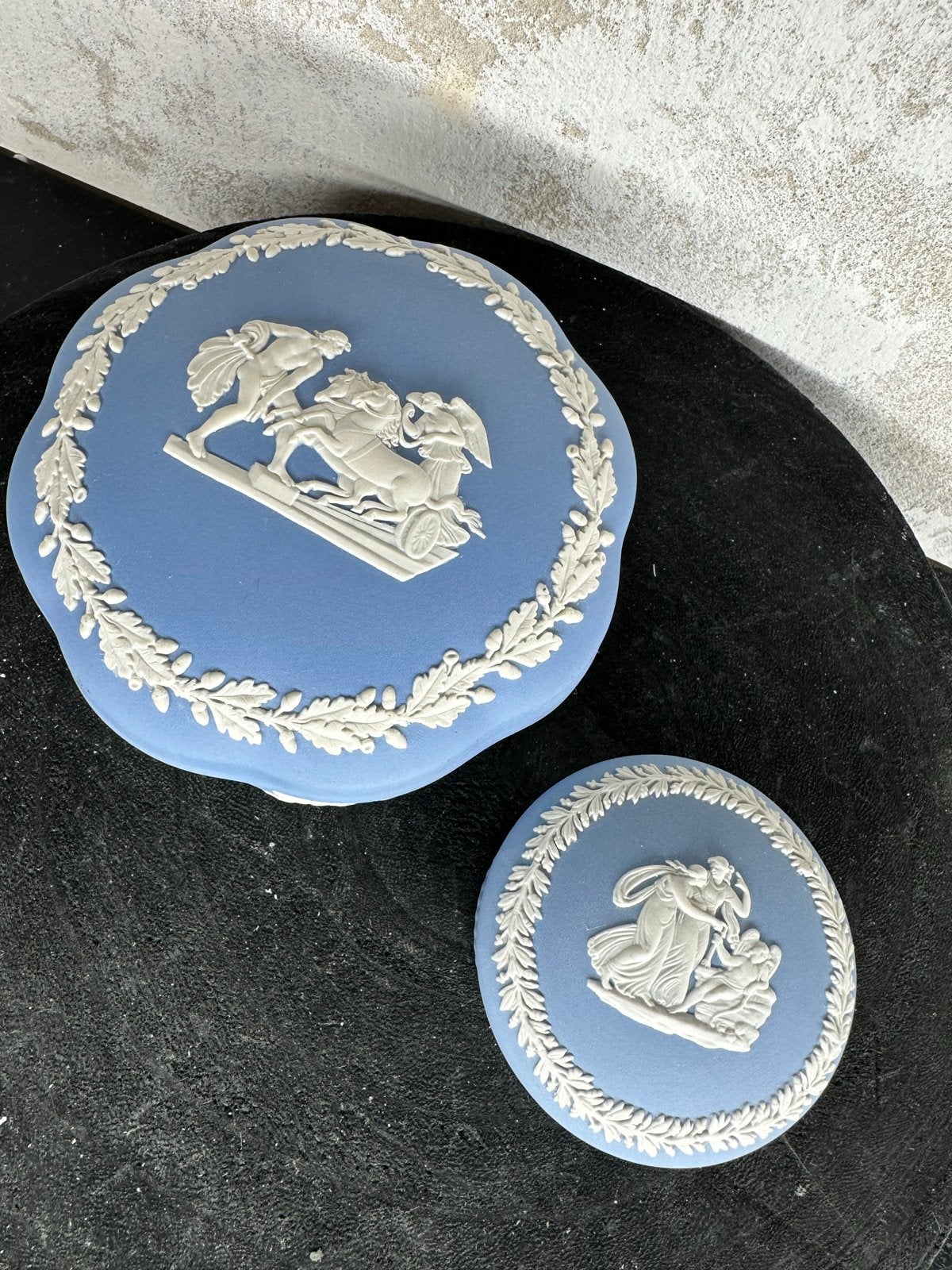 Vintage Wedgwood Jasperware Set - 2 Dekseldoosjes, Ophalen of Verzenden
