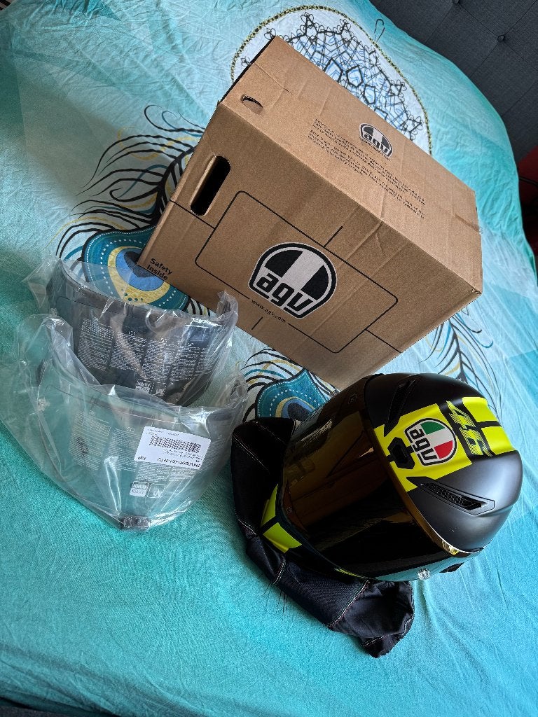 AGV Corsa R V46 (Valentino Rossi) - Maat L (60-61), Motoren, Ophalen of Verzenden, L, Tweedehands, Integraalhelm