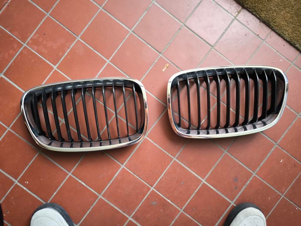 Orginele BMW Nieren Grill Set f20, Ophalen of Verzenden, Voor, BMW, Bumper