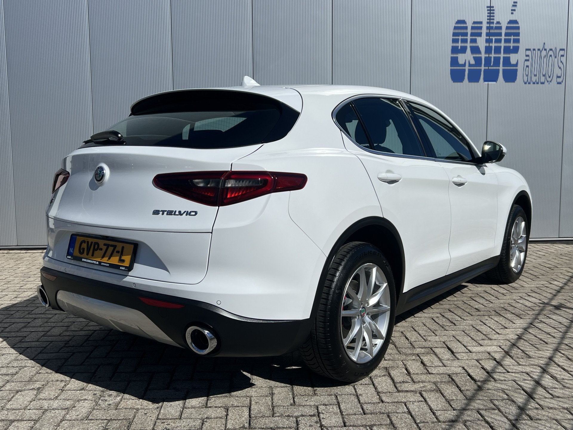 Alfa Romeo Stelvio 2.0 T 280 pk Q4 AWD First Edition Xenon N, Auto's, Automaat, 4 cilinders, Met garantie (alle), Bi-Xenon koplampen