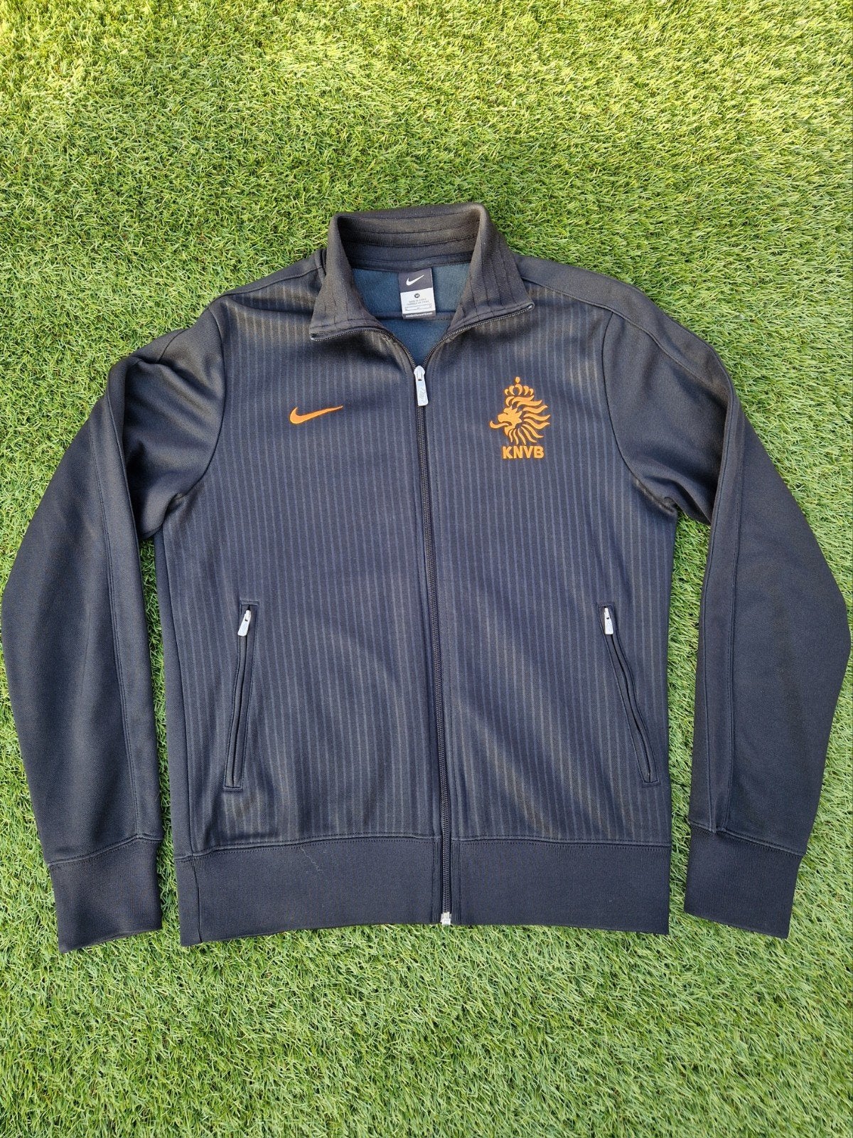 Nederlands elftal N98 Jack uit 2012 KNVB Oranje vest, Maat 48/50 (M), Zwart, Nike, Ophalen of Verzenden