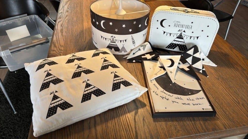Babykamer decoratie, Ophalen of Verzenden, Gebruikt, Met deksel, Overige typen