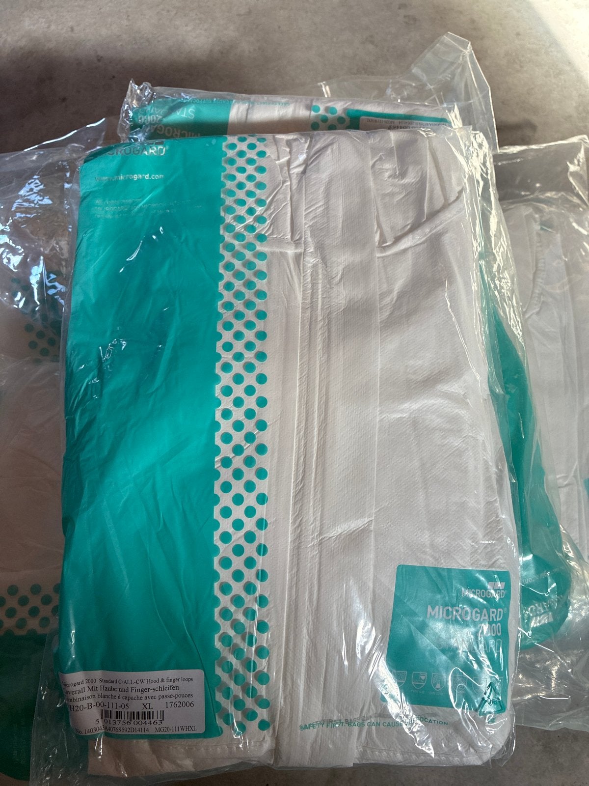 36x Microgard 2000 Standard Wegwerp Overall XL, Ophalen of Verzenden, Nieuw