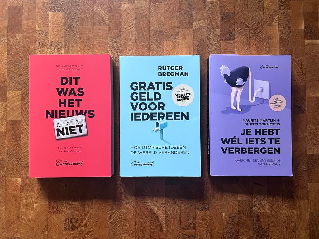 3 boeken van De Correspondent, Ophalen of Verzenden, Zo goed als nieuw