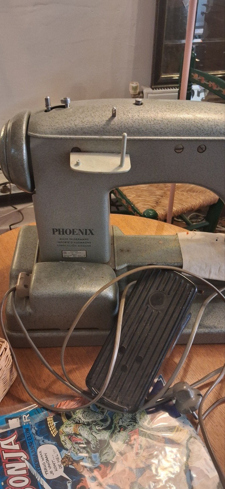 Oude naaimachines, Ophalen