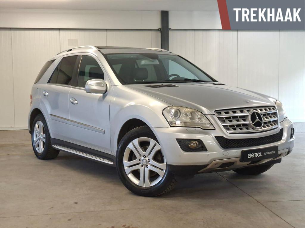 Mercedes M-klasse 350 4 Matic ( Leder/Luchtvering/Trekhaak ), Auto's, Automaat, Euro 5, Gebruikt, Met garantie (alle)