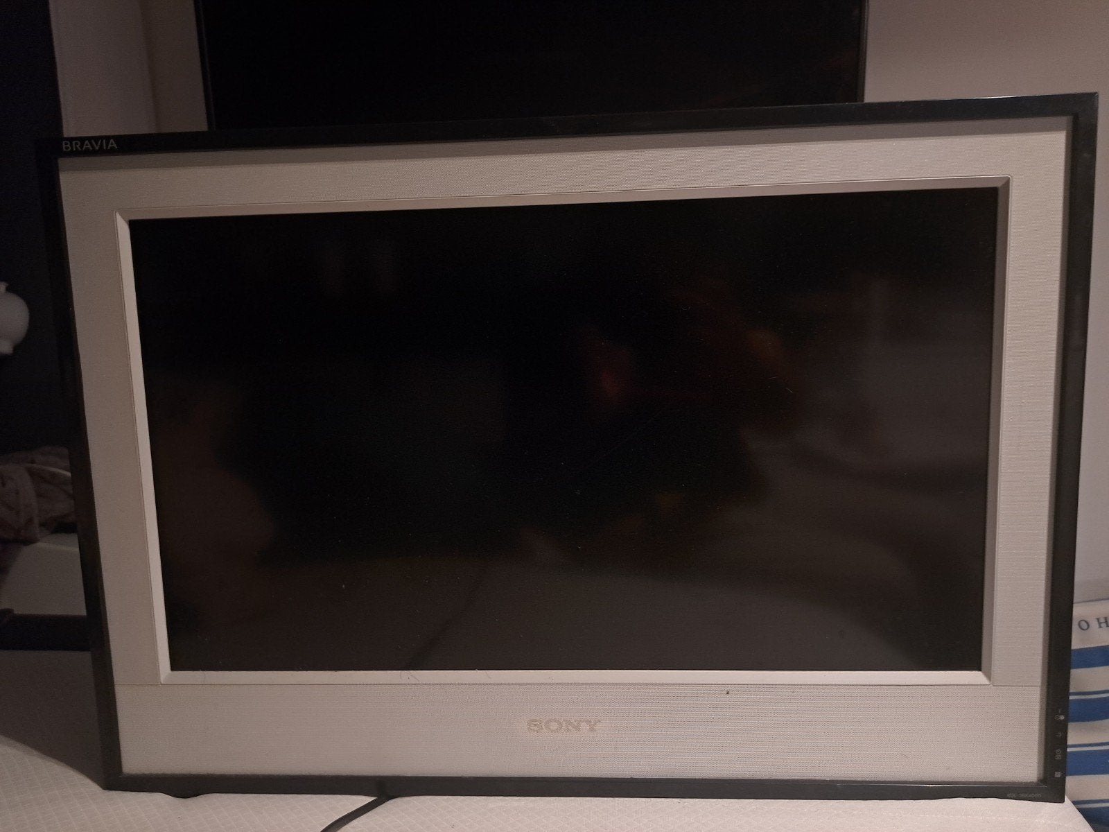 Sony Bravia televisie  zonder afstandsbedienin, Ophalen, Gebruikt, Sony