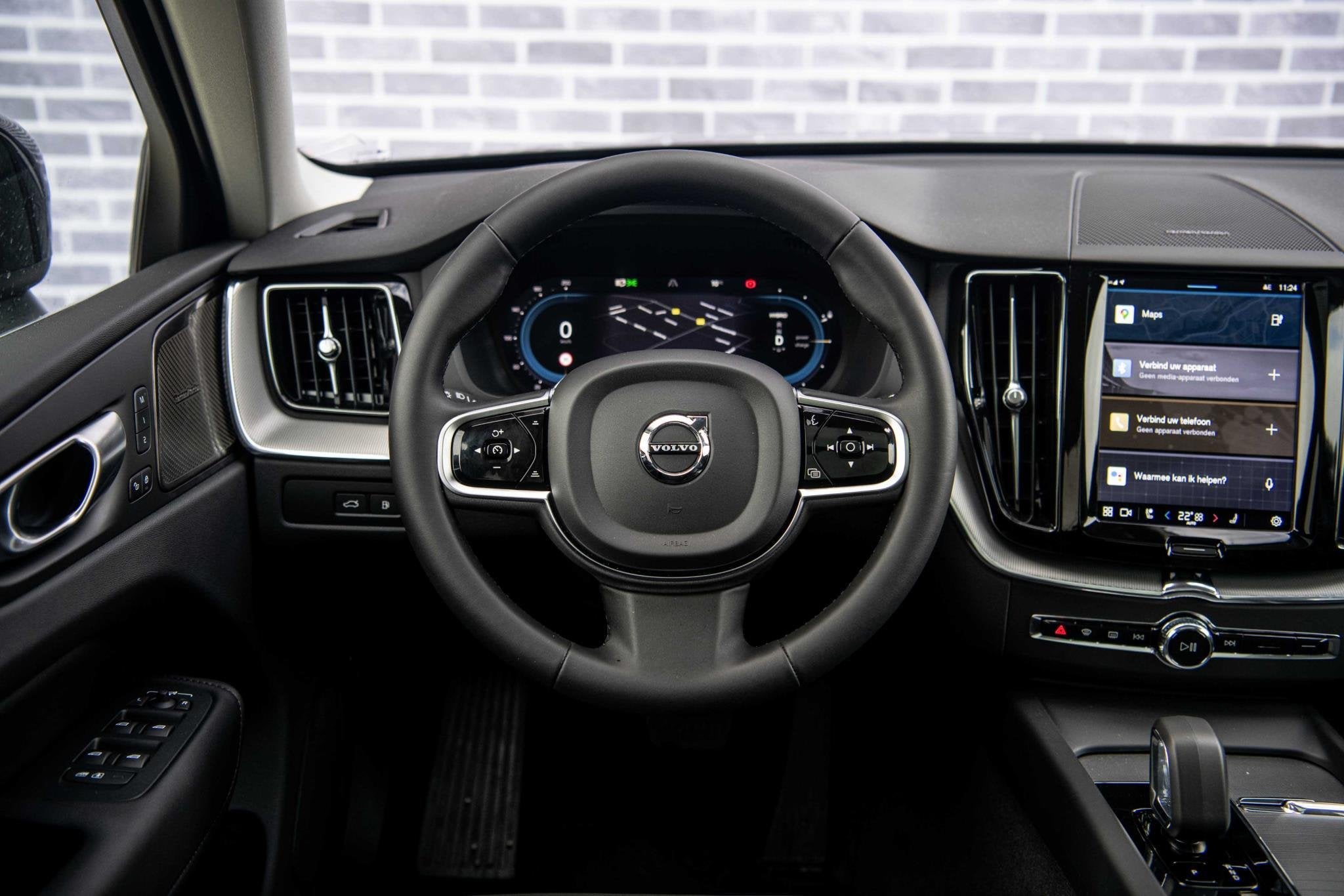 Volvo XC60 2.0 T8 Plug-in hybrid AWD Plus Bright Volvo XC60, Auto's, Volvo, Automaat, 12 maanden, Gebruikt, Euro 6