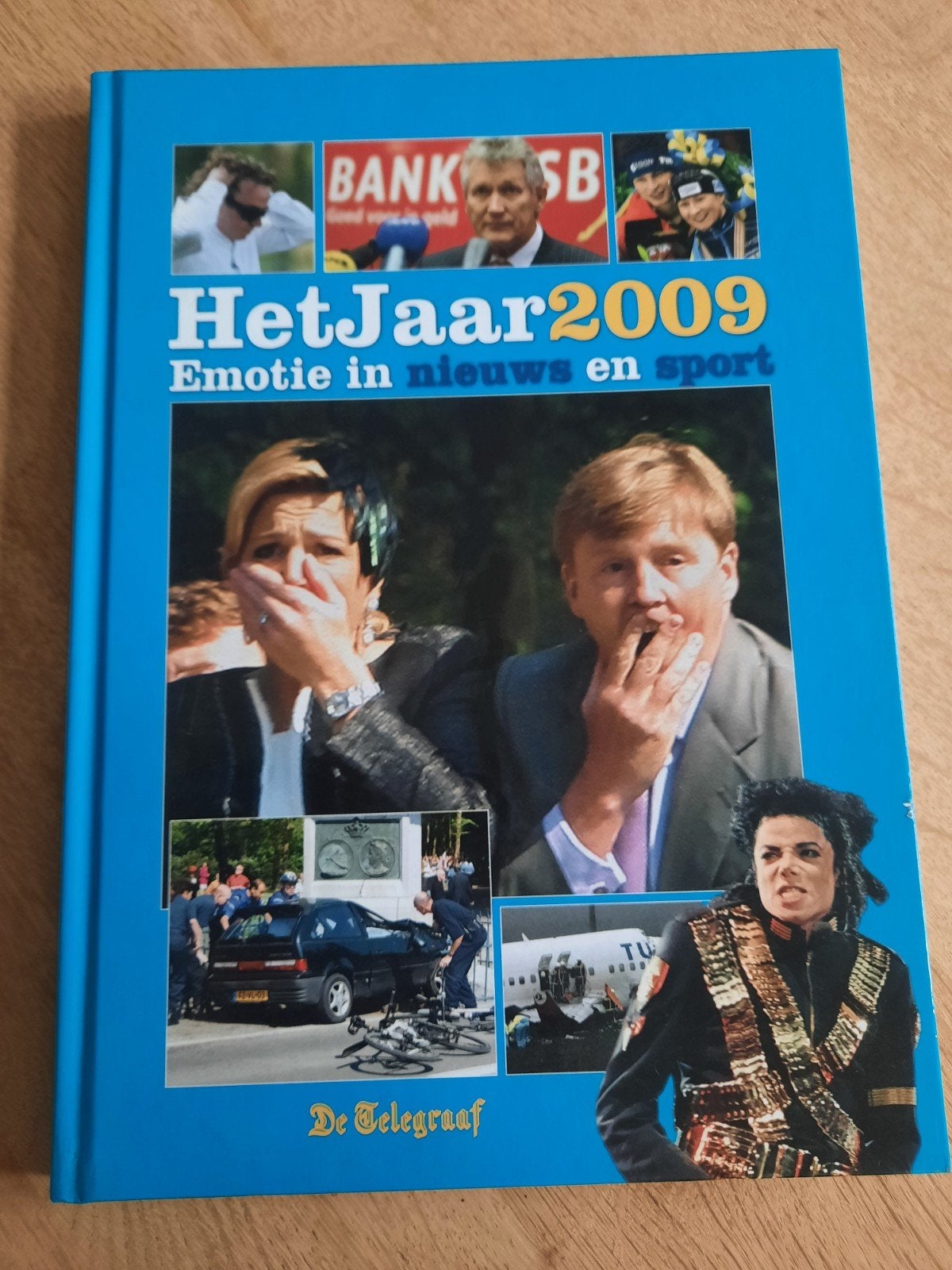 Te koop boek Het Jaar 2009, Ophalen of Verzenden, Zo goed als nieuw, Overige onderwerpen