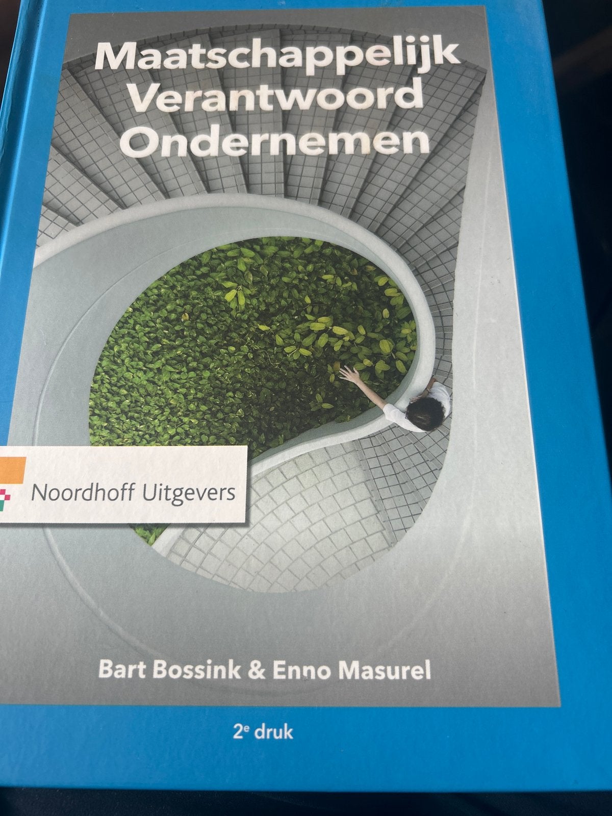 Maatschappelijk Verantwoord Ondernemen - Bossink & Masurel, Ophalen of Verzenden, Gamma, Zo goed als nieuw, HBO