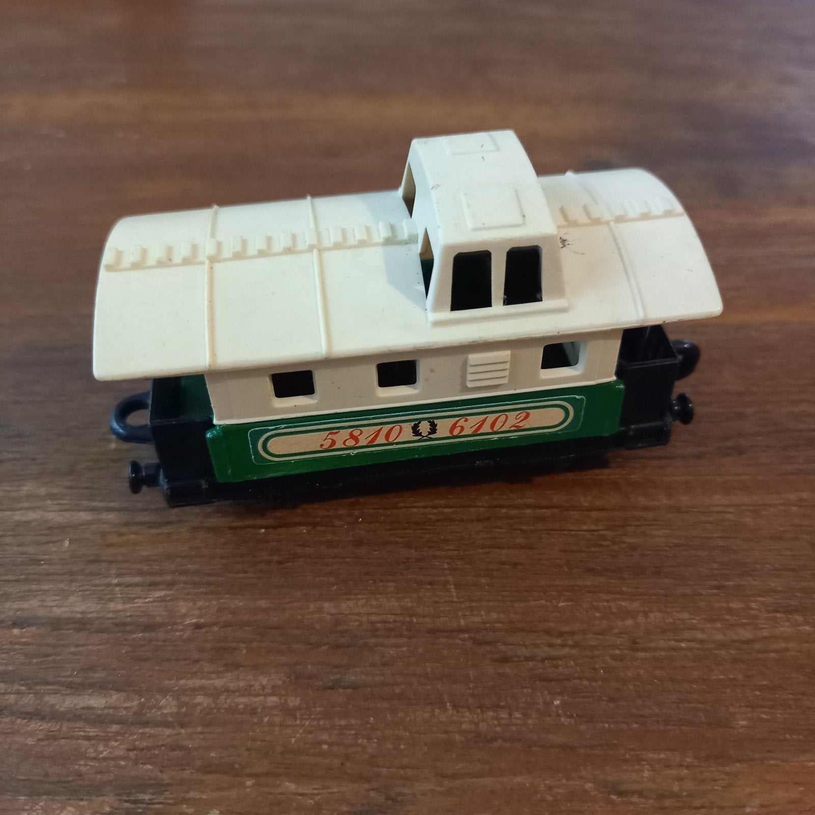 Vintage Matchbox No. 44 Passenger Coach / Caboose (Jaren 70), Gebruikt, Gelijkstroom of Wisselstroom, Trix, Rails