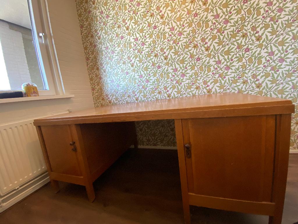 Bureau van Hoofdpostkantoor (Antiek), Huis en Inrichting, Bureaus, Ophalen, Overige typen, Gebruikt, Hout