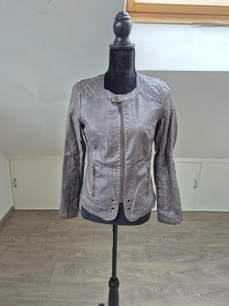Stoer jacky. Maat 36, Kleding | Dames, Verzenden, Paars, Zo goed als nieuw, Maat 36 (S)