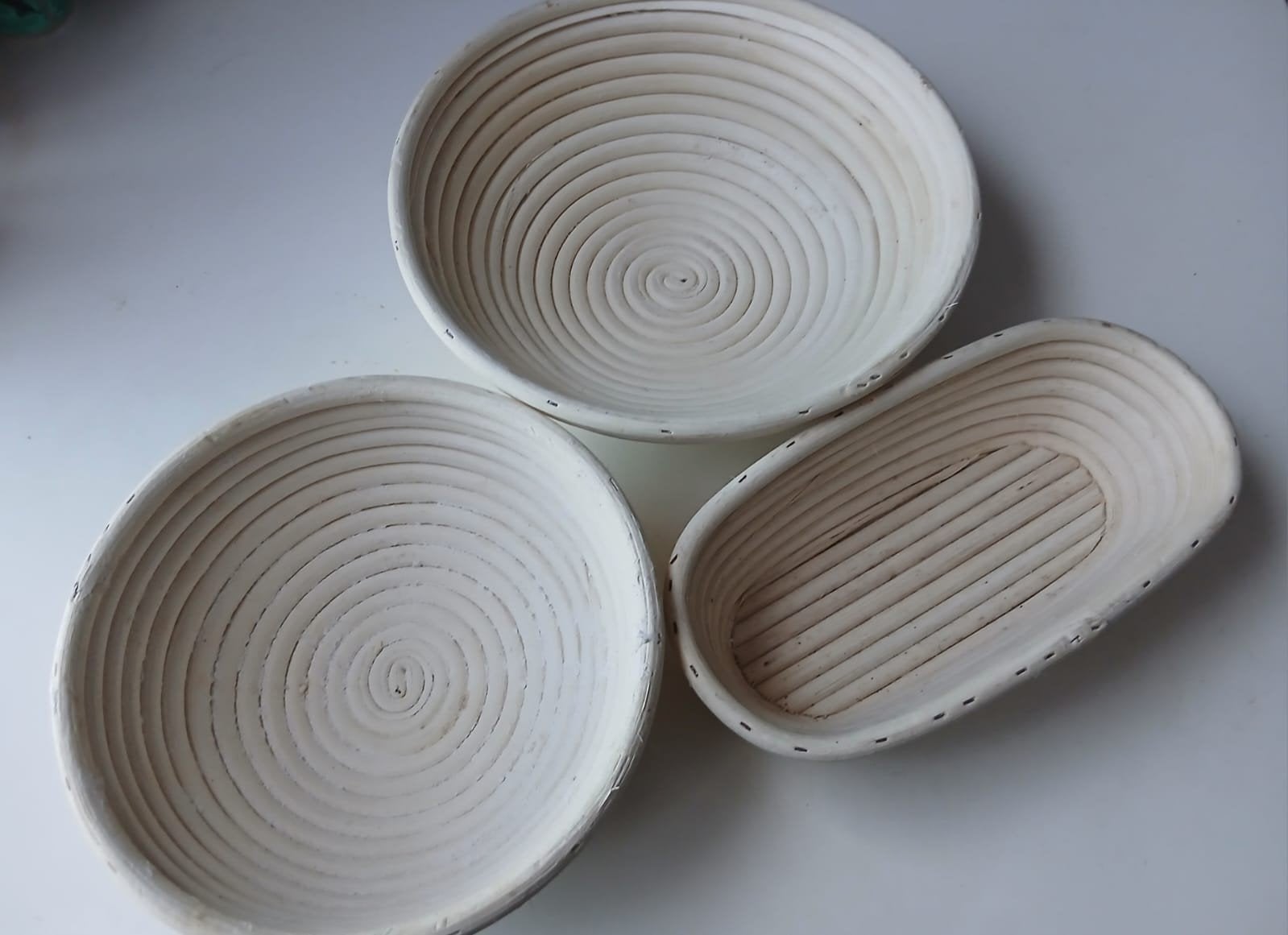 Rieten rijsmandjes voor brood - 3 stuks ,25 ,20 en 24x11cm, Overige typen, Overige merken, Ophalen, Beige