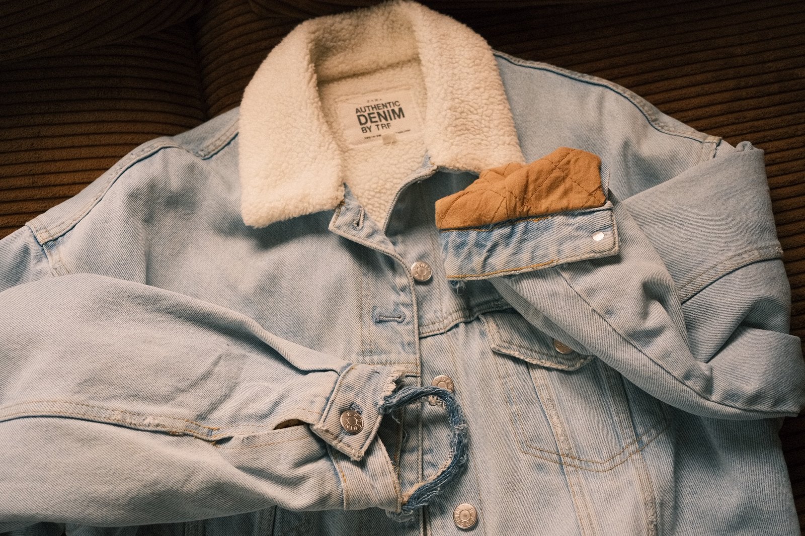 Stoer cropped spijkerjack met teddy voering – Zara –Maat M/S, Kleding | Dames, Jassen | Zomer, Zo goed als nieuw, Maat 38/40 (M)