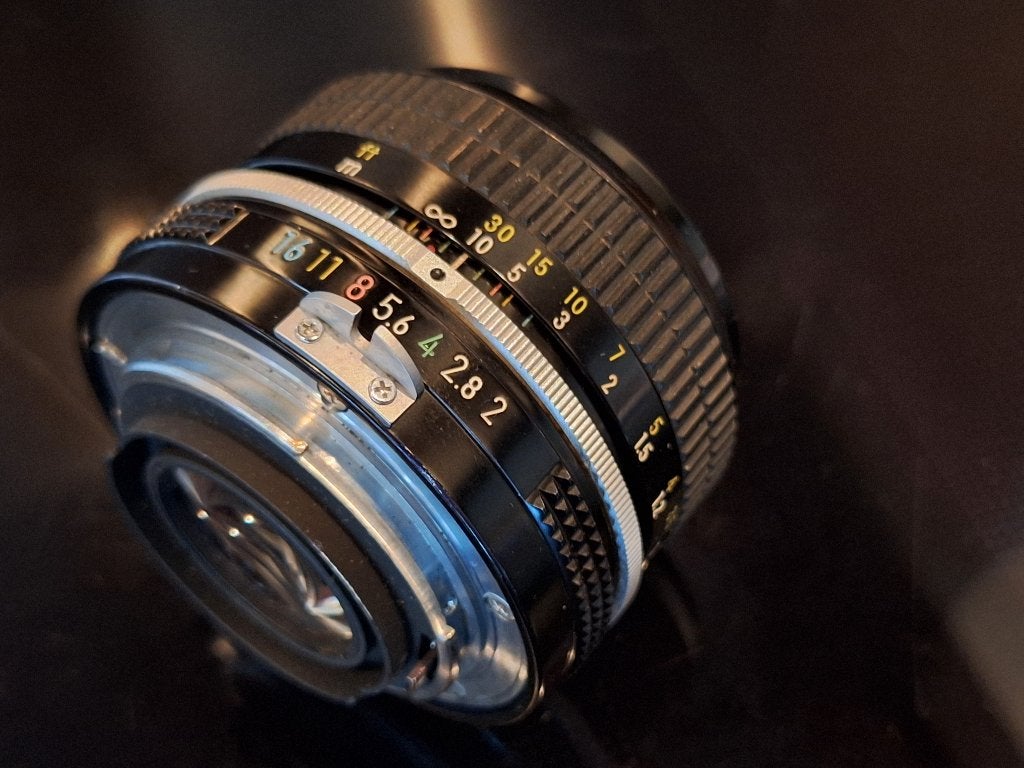 Nikkor 2.0/50mm prime lens, Audio, Tv en Foto, Nikon, Ophalen of Verzenden, Zo goed als nieuw, 50 mm