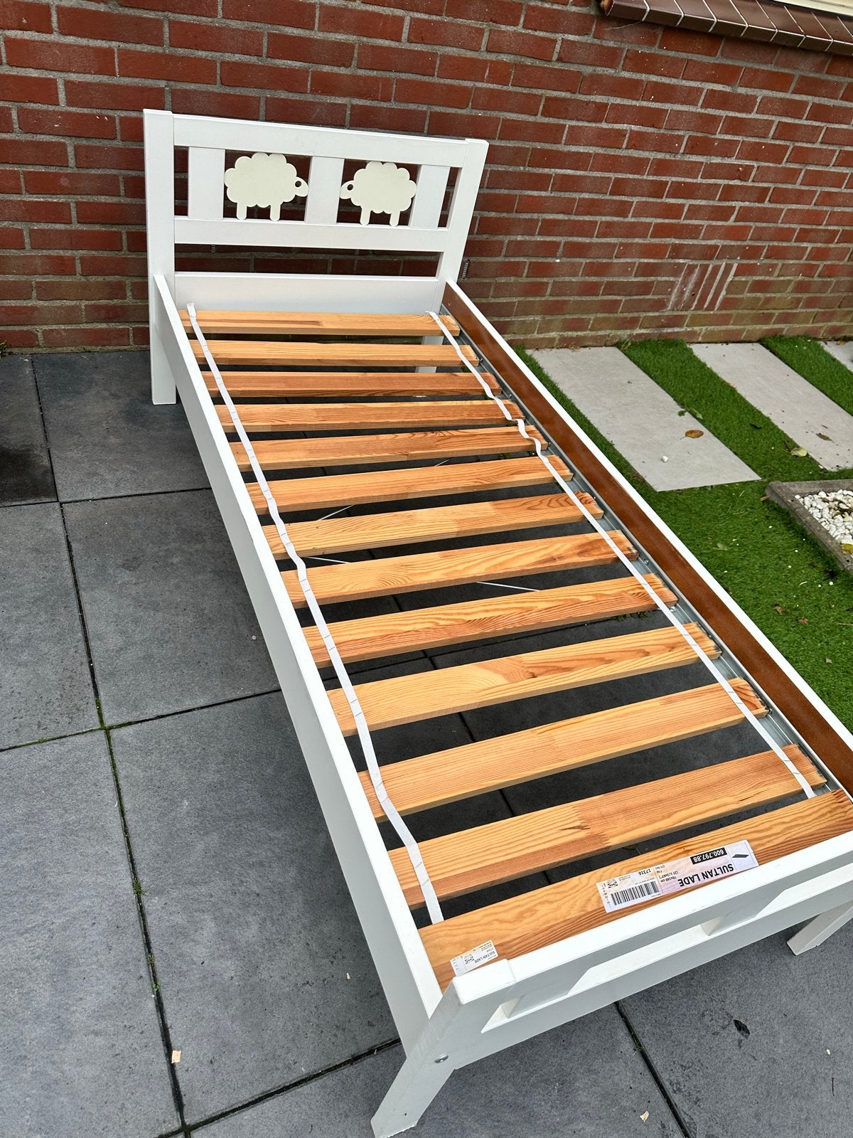 Peuterbed inclusief Matras en Bedbodem 160x70, Huis en Inrichting, Ophalen, Gebruikt, Wit, 190 cm of minder