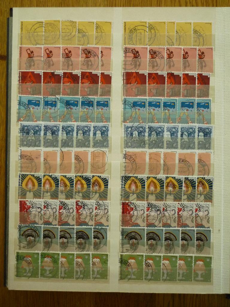 100 x Kerstzegel 2017 gestempeld 10x serie NVPH 3588-3597, Postzegels en Munten, Postzegels | Nederland, Ophalen of Verzenden